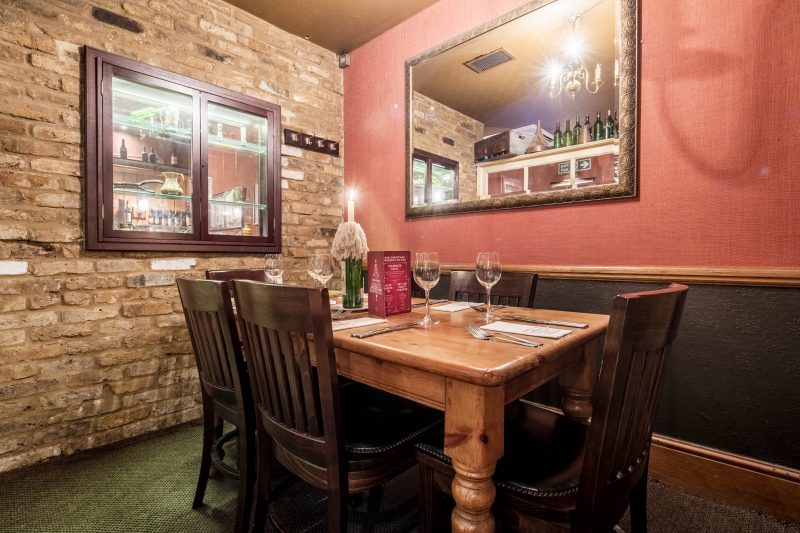 Mug House Wine Bar & Restaurant in London Bridge Davy's